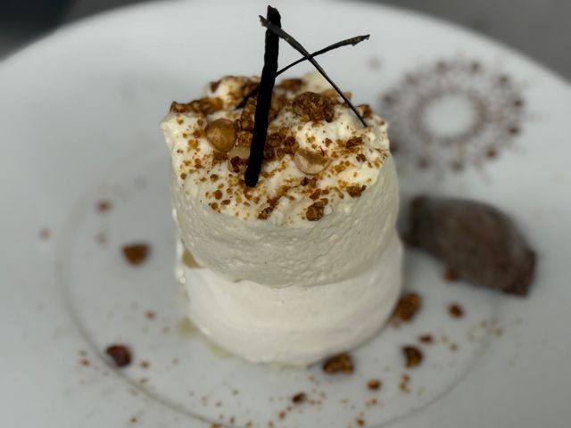 LE RESTAURANT DES ARTS - LE TOUQUET Pavlova Poire
